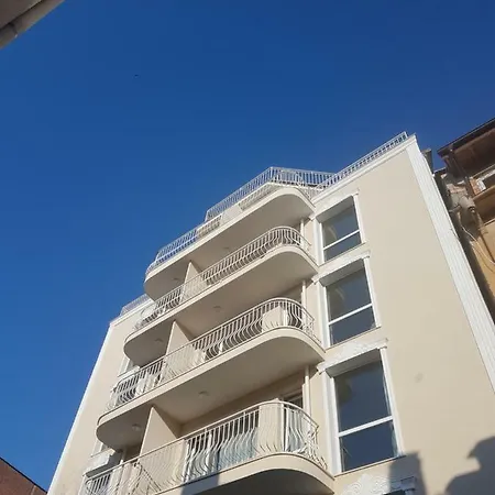 Apartment апартамент High Style Burgas